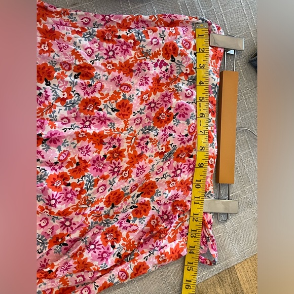 Lucky Brand 🍀 2 piece floral wrap blouse and wrap skirt - Picture 13 of 15